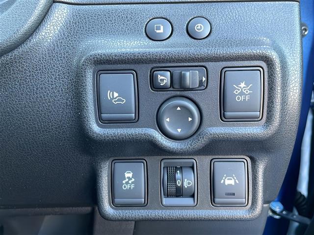ノート e-パワー X 純正ナビ Bluetooth フルセグ CD DVD ETC エマージェンシーブレーキ 横滑り防止 レーンキープアラート ウィンカーミラー ドアバイザー プッシュスタート スマートキー×2(9枚目)