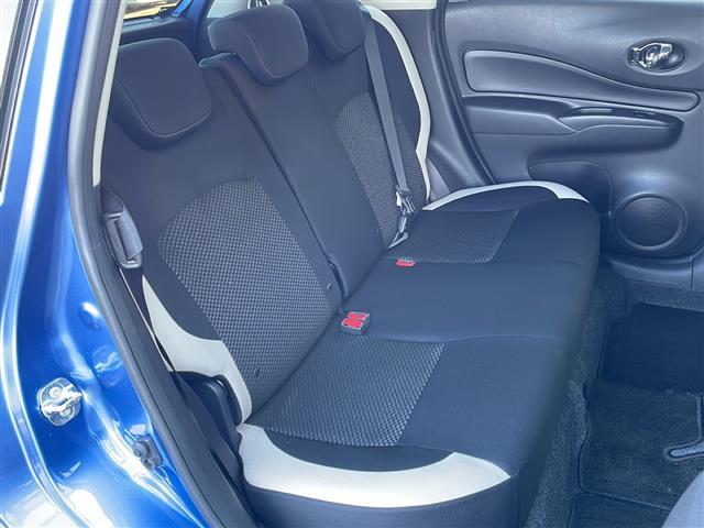 ノート e-パワー X 純正ナビ Bluetooth フルセグ CD DVD ETC エマージェンシーブレーキ 横滑り防止 レーンキープアラート ウィンカーミラー ドアバイザー プッシュスタート スマートキー×2(17枚目)