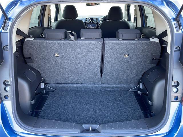 ノート e-パワー X 純正ナビ Bluetooth フルセグ CD DVD ETC エマージェンシーブレーキ 横滑り防止 レーンキープアラート ウィンカーミラー ドアバイザー プッシュスタート スマートキー×2(19枚目)