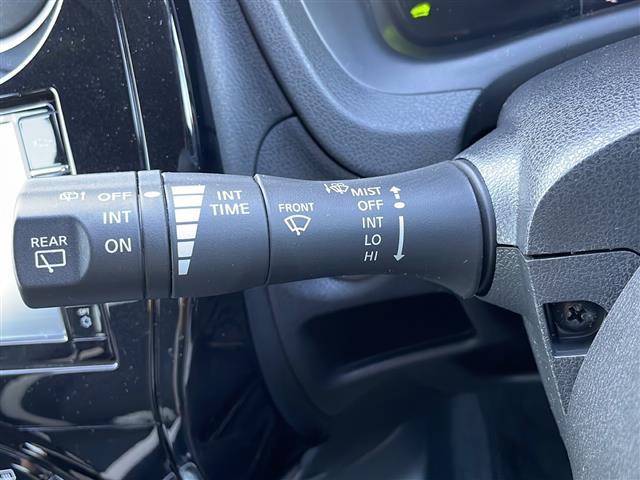 ノート e-パワー X 純正ナビ Bluetooth フルセグ CD DVD ETC エマージェンシーブレーキ 横滑り防止 レーンキープアラート ウィンカーミラー ドアバイザー プッシュスタート スマートキー×2(21枚目)