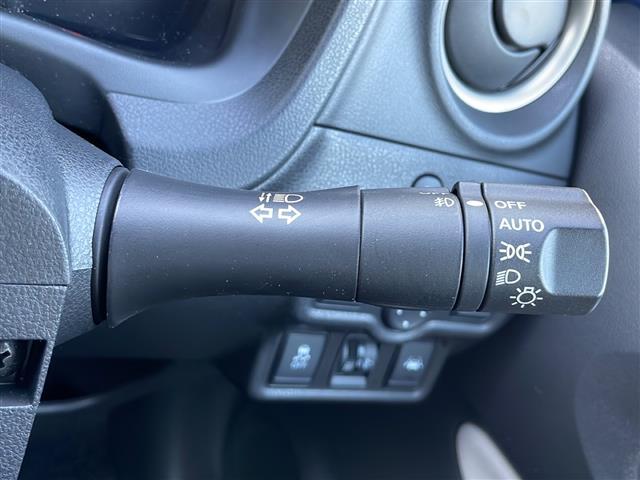 ノート e-パワー X 純正ナビ Bluetooth フルセグ CD DVD ETC エマージェンシーブレーキ 横滑り防止 レーンキープアラート ウィンカーミラー ドアバイザー プッシュスタート スマートキー×2(22枚目)