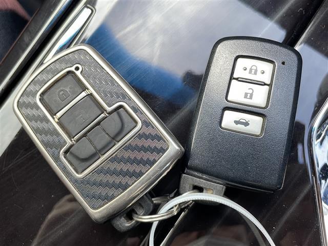 クラウンハイブリッド アスリートS 純正SDナビ・Bluetooth CD DVD・TV フルセグ・バックカメラ 追従式クルーズコントロール ETC2.0 ドライブレコーダー 前席パワーシート 純正17インチアルミホイール(23枚目)