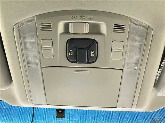 ヴェルファイア 2.4Z ◇ワンオーナー◇純正SDナビ・NSZT-W62G・Bluetooth CD DVD・TV フルセグ・バックカメラ◇モデリスタエアロ◇両側パワースライドドア◇ETC◇ドライブレコーダー(28枚目)