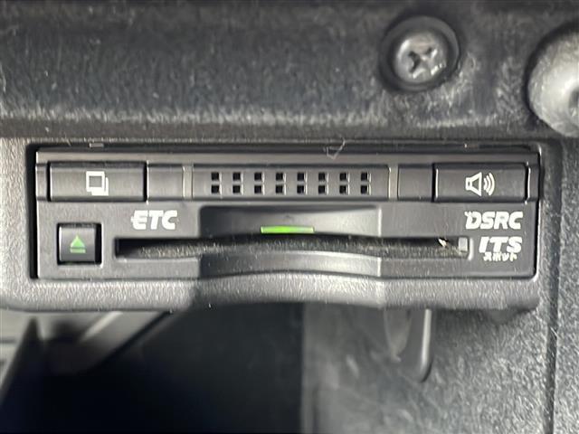 IS IS250 Fスポーツ 純正ナビ・Bluetooth CD DVD・TV フルセグ・バックカメラ クルーズコントロール ハーフレザーシート パワーシート シートヒーター ドライブレコーダー ETC(9枚目)