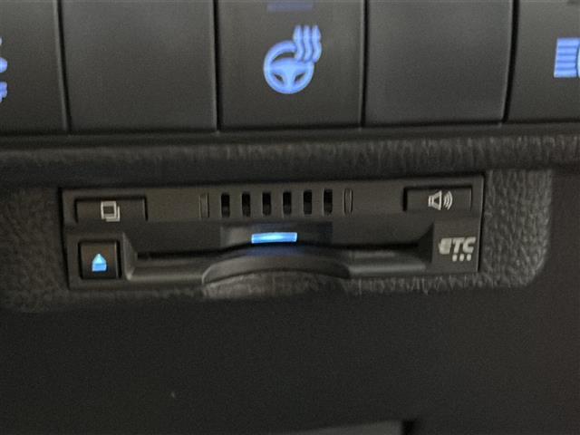 カローラツーリング ハイブリッド S 純正ナビ Bluetooth 前後ドライブレコーダー バックカメラ クルーズコントロール レーンキープアシスト 電格ミラー ETC 純正ナビ 純正フロアマット シートヒーター ステアリングヒーター(8枚目)