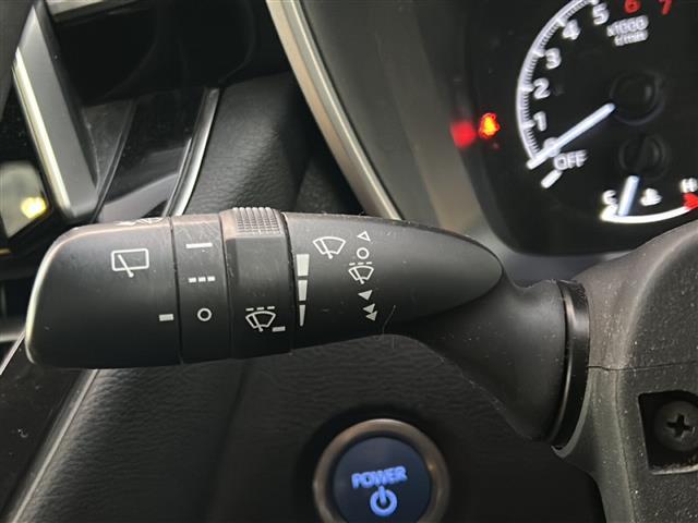 カローラツーリング ハイブリッド S 純正ナビ Bluetooth 前後ドライブレコーダー バックカメラ クルーズコントロール レーンキープアシスト 電格ミラー ETC 純正ナビ 純正フロアマット シートヒーター ステアリングヒーター(21枚目)