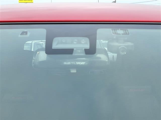 スイフトスポーツ ベースグレード ◇純正SDナビ・CN-RZ846・Bluetooth CD DVD・TV フルセグ・アラウンドビューモニター◇追従式クルーズコントロール◇ドライブレコーダー◇ETC◇プッシュスタート(4枚目)