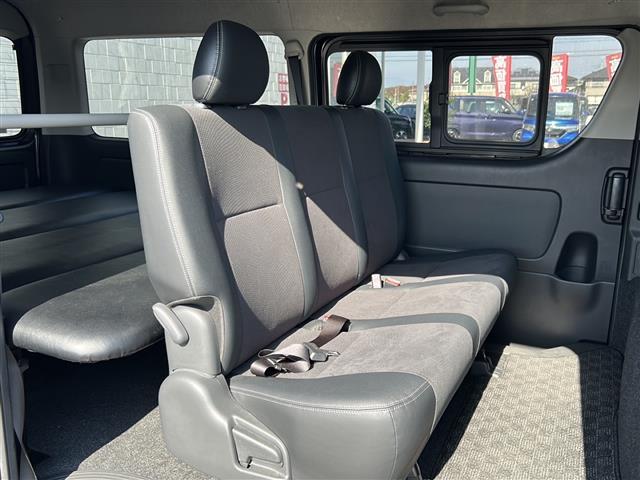 ハイエースバン スーパーGL ダークプライム フルセグTV Bluetooth バックカメラ ドライブレコーダー ETC 後席エアコン 両側イージースライドドア ハーフレザーシート チップアップシート フルフラット仕様 LEDヘッドライト(15枚目)