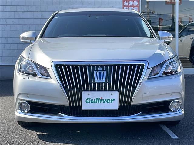 クラウンマジェスタ Fバージョン 純正ナビ Bluetooth TV視聴可 パワーシート シートヒーター ベンチレーション レザーシート ステアリングヒーター クルーズコントロール 純正フロアマット 純正アルミホイール LEDライト(34枚目)