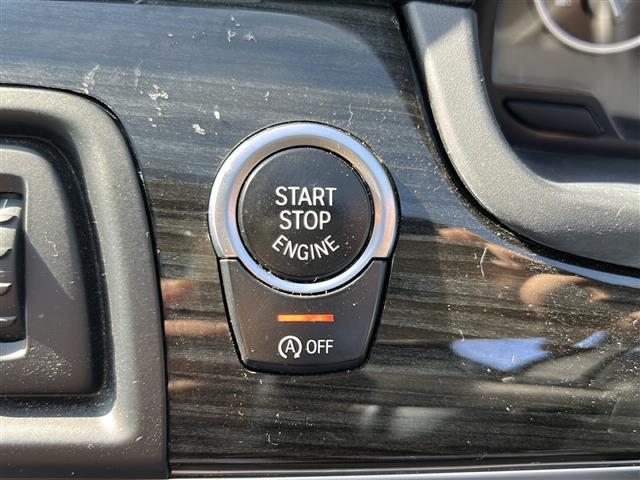 5シリーズ 523dツーリング Mスポーツ 純正ナビ バックカメラ Bluetooth ドライブレコーダー ETC クルーズコントロール パドルシフト オートライト レザーシート パワーシート シートヒーター パワーバックドア 横滑り防止機能(26枚目)