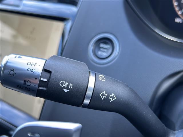 Eペイス SE P200 ◇ワンオーナー◇純正メモリナビ・Bluetooth USB・アラウンドビューモニター◇追従式クルーズコントロール◇ドアバイザー◇パドルシフト◇ドライブレコーダー◇レザーシート(21枚目)