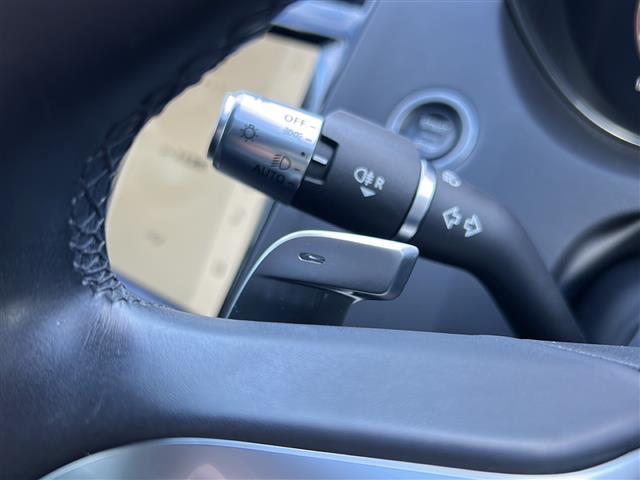 Eペイス SE P200 ◇ワンオーナー◇純正メモリナビ・Bluetooth USB・アラウンドビューモニター◇追従式クルーズコントロール◇ドアバイザー◇パドルシフト◇ドライブレコーダー◇レザーシート(23枚目)