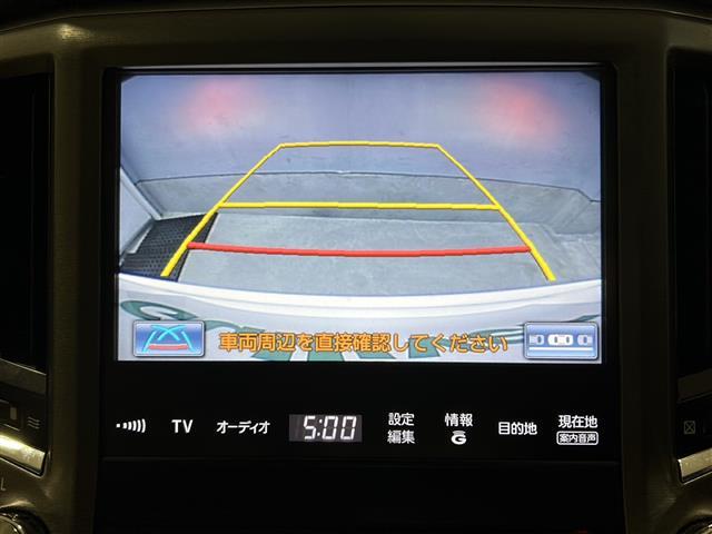 クラウンハイブリッド ロイヤルサルーン　◇純正ナビ・Ｂｌｕｅｔｏｏｔｈ　ＣＤ　ＤＶＤ・ＴＶ　ワンセグ・バックカメラ◇クルーズコントロール◇電動ガラスサンルーフ◇レザーシート◇パワーシート◇シートヒーター◇シートクーラー（4枚目）