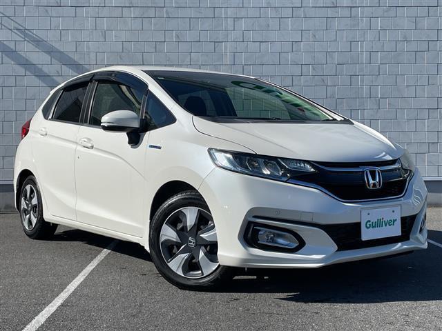 フィットハイブリッド Ｆ　１オーナー　純正インターナビ　Ｂカメラ　ＥＴＣ　横滑り防止装置　盗難防止装置　ＬＥＤヘッドライト　ＬＥＤフォグライト　オートライト　電動格納式リモコンカラードドアミラー（オートリトラミラー）（40枚目）