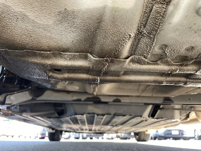 フィットハイブリッド Ｆ　１オーナー　純正インターナビ　Ｂカメラ　ＥＴＣ　横滑り防止装置　盗難防止装置　ＬＥＤヘッドライト　ＬＥＤフォグライト　オートライト　電動格納式リモコンカラードドアミラー（オートリトラミラー）（51枚目）