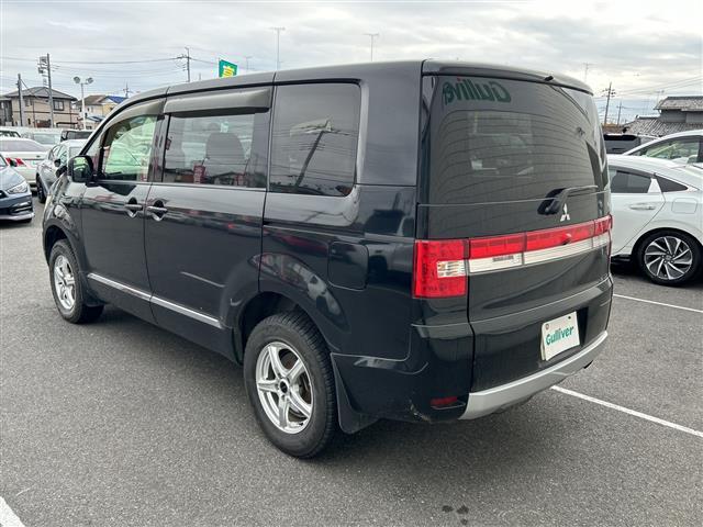 デリカD:5 D パワーパッケージ フルセグTV Bluetooth バックカメラ パドルシフト スペアキー シートヒーター ETC 両側パワースライドドア 三列シート LEDヘッドライト ABS 横滑り防止機能 オートエアコン(3枚目)