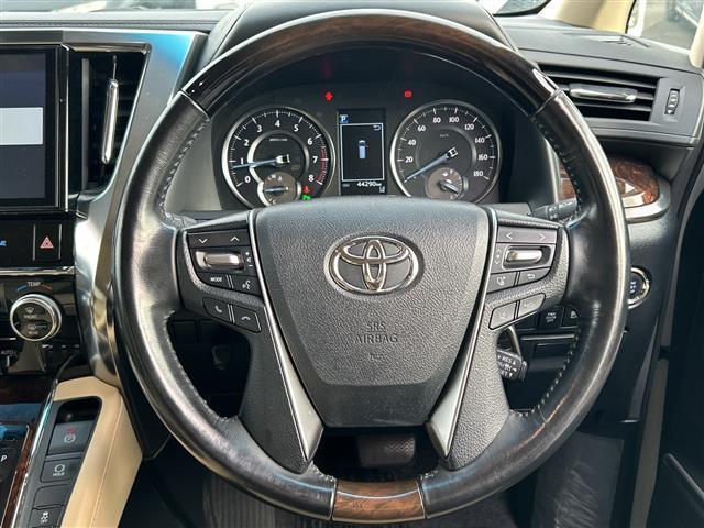 ヴェルファイア ２．５Ｖ　純正ナビ　Ｂｌｕｅｔｏｏｔｈ　フルセグＴＶ　バックカメラ　ドライブレコーダー　ＥＴＣ　スペアキー　両側パワースライドドア　パワーバックドア　パワーシート　レザーシート　エアシート　後席エアコン　ＬＥＤ（13枚目）