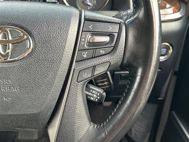 ヴェルファイア ２．５Ｖ　純正ナビ　Ｂｌｕｅｔｏｏｔｈ　フルセグＴＶ　バックカメラ　ドライブレコーダー　ＥＴＣ　スペアキー　両側パワースライドドア　パワーバックドア　パワーシート　レザーシート　エアシート　後席エアコン　ＬＥＤ（15枚目）