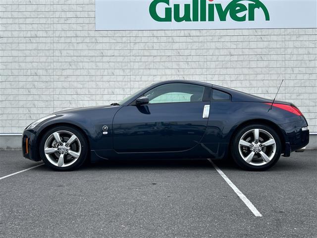 フェアレディＺ ベースグレード　◇純正ＨＤＤナビ◇バックカメラ◇オーディオ◇ＣＤ　ＦＭ　ＡＭ◇ＭＴモード付ＡＴ◇純正１８インチアルミホイール◇リモコンキー◇横滑り防止装置◇盗難防止装置◇ＨＩＤヘッドライト（29枚目）