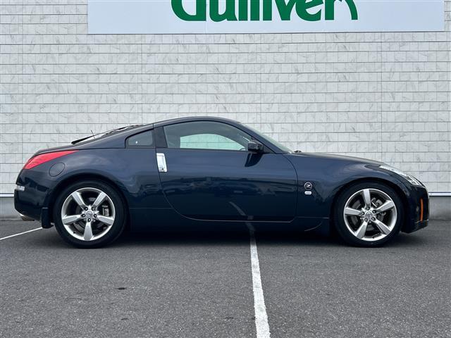 フェアレディＺ ベースグレード　◇純正ＨＤＤナビ◇バックカメラ◇オーディオ◇ＣＤ　ＦＭ　ＡＭ◇ＭＴモード付ＡＴ◇純正１８インチアルミホイール◇リモコンキー◇横滑り防止装置◇盗難防止装置◇ＨＩＤヘッドライト（33枚目）