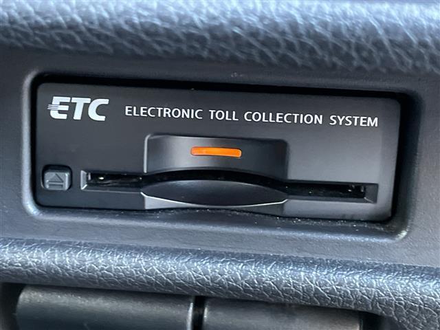 エクストレイル ２０Ｘｉ　純正ナビ　フルセグＴＶ　Ｂｌｕｅｔｏｏｔｈ　アラウンドビューモニター　デジタルインナーミラー　プロパイロット　クルーズコントロール　パワーバックドア　ルーフレール　全席シートヒーター　スペアキー（5枚目）