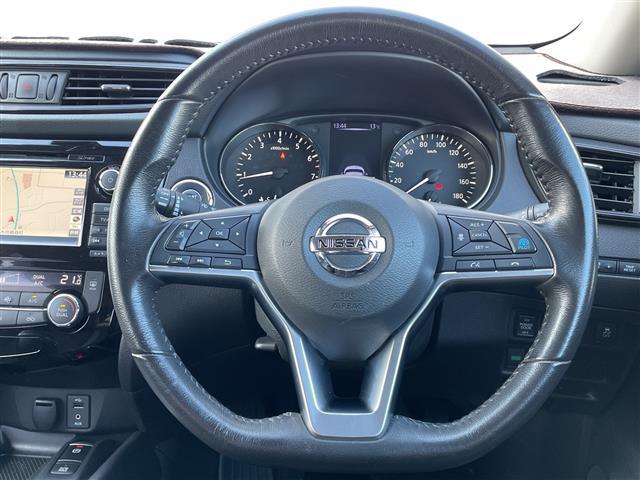 エクストレイル ２０Ｘｉ　純正ナビ　フルセグＴＶ　Ｂｌｕｅｔｏｏｔｈ　アラウンドビューモニター　デジタルインナーミラー　プロパイロット　クルーズコントロール　パワーバックドア　ルーフレール　全席シートヒーター　スペアキー（8枚目）
