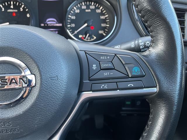 エクストレイル ２０Ｘｉ　純正ナビ　フルセグＴＶ　Ｂｌｕｅｔｏｏｔｈ　アラウンドビューモニター　デジタルインナーミラー　プロパイロット　クルーズコントロール　パワーバックドア　ルーフレール　全席シートヒーター　スペアキー（10枚目）