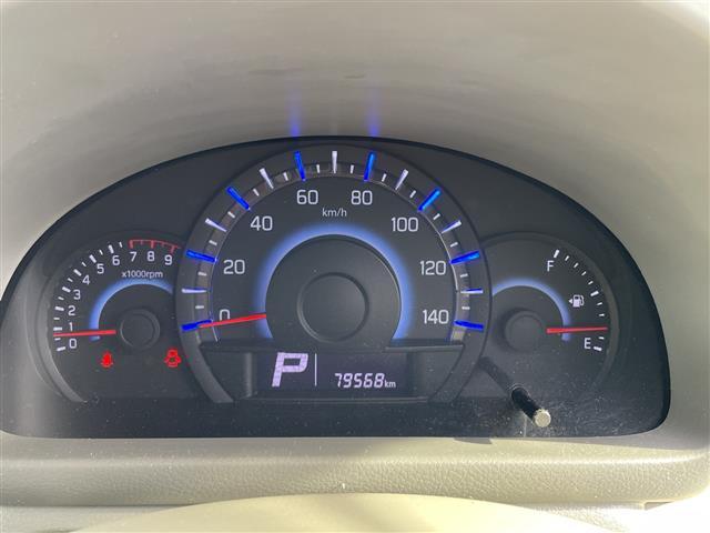 スペーシア Ｘ　１オーナー　オーディオ　スタッドレス積込盗難防止装置　ベンチシート　プッシュスタート　スマートキー　ドアバイザー　両側スライドドア　片側パワースライドドア　純正フロアマット　取扱説明書　保証書（3枚目）