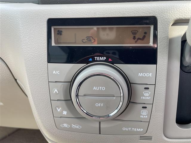 スペーシア Ｘ　１オーナー　オーディオ　スタッドレス積込盗難防止装置　ベンチシート　プッシュスタート　スマートキー　ドアバイザー　両側スライドドア　片側パワースライドドア　純正フロアマット　取扱説明書　保証書（10枚目）