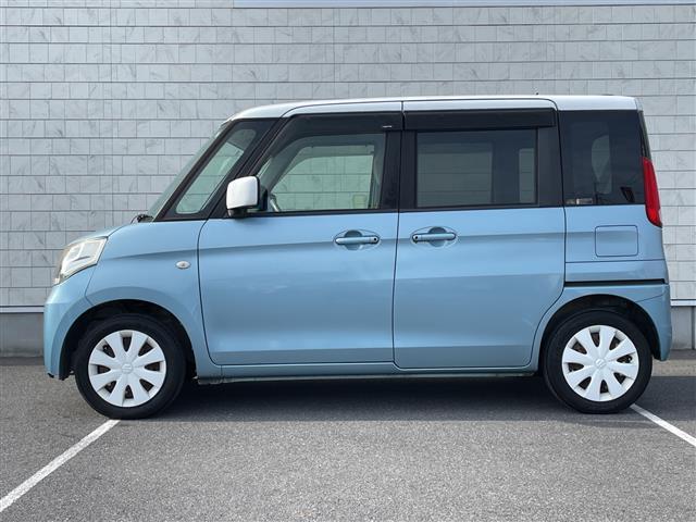 スペーシア Ｘ　１オーナー　オーディオ　スタッドレス積込盗難防止装置　ベンチシート　プッシュスタート　スマートキー　ドアバイザー　両側スライドドア　片側パワースライドドア　純正フロアマット　取扱説明書　保証書（30枚目）