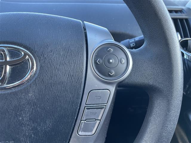 プリウスアルファ Ｓ　純正ナビ／ＴＶ／ＢＴ／ＣＤ／ＤＶＤ　　前後ドラレコ　ＥＴＣ　バックカメラ　横滑り防止装置　盗難防止装置　パーキングアシスト　オートライト　ＬＥＤヘッドライト　フォグランプ　ドアバイザー　取扱説明書（12枚目）