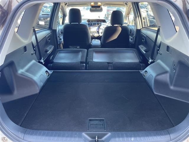 プリウスアルファ Ｓ　純正ナビ／ＴＶ／ＢＴ／ＣＤ／ＤＶＤ　　前後ドラレコ　ＥＴＣ　バックカメラ　横滑り防止装置　盗難防止装置　パーキングアシスト　オートライト　ＬＥＤヘッドライト　フォグランプ　ドアバイザー　取扱説明書（23枚目）