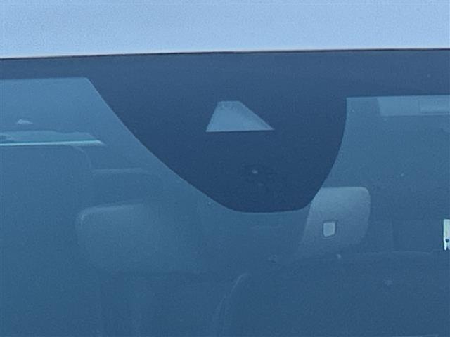 パサートヴァリアント TSI Rライン ◇純正メモリナビ・Discover Pro・Bluetooth CD DVD・バックカメラ◇追従式クルーズコントロール◇スペアキー◇電動バックドア◇レザーシート◇シートヒーター(5枚目)