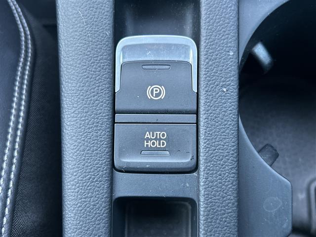 パサートヴァリアント TSI Rライン ◇純正メモリナビ・Discover Pro・Bluetooth CD DVD・バックカメラ◇追従式クルーズコントロール◇スペアキー◇電動バックドア◇レザーシート◇シートヒーター(13枚目)