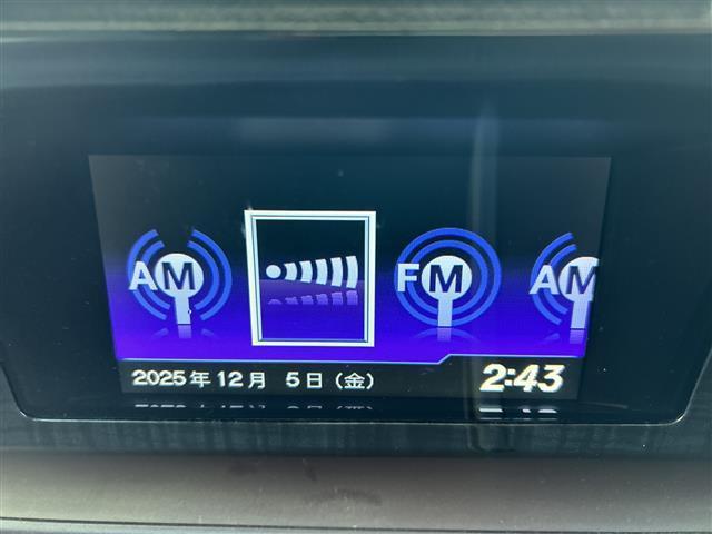 N-ONE プレミアム ツアラー・Lパッケージ スマートフォン連携ディスプレイオーディオ バックカメラ 横滑り防止装置 盗難防止装置 クルーズコントロール 本革巻ステアリング パドルシフト オートライト ディスチャージヘッドライト フォグランプ(3枚目)