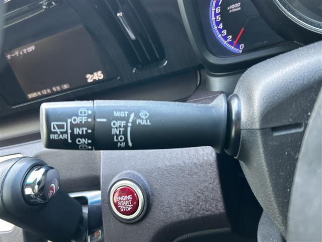 N-ONE プレミアム ツアラー・Lパッケージ スマートフォン連携ディスプレイオーディオ バックカメラ 横滑り防止装置 盗難防止装置 クルーズコントロール 本革巻ステアリング パドルシフト オートライト ディスチャージヘッドライト フォグランプ(12枚目)