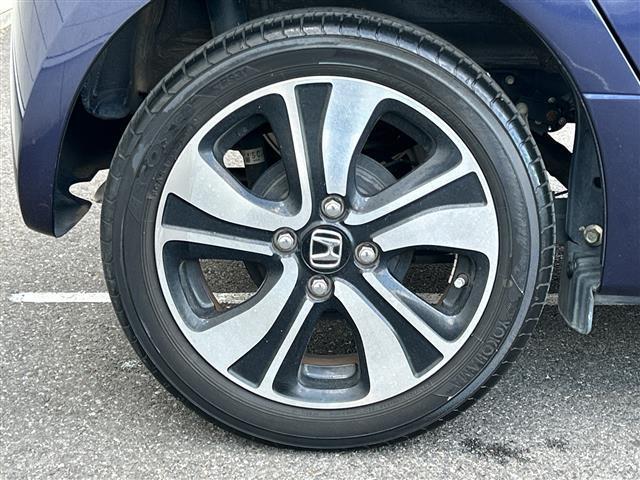 N-ONE プレミアム ツアラー・Lパッケージ スマートフォン連携ディスプレイオーディオ バックカメラ 横滑り防止装置 盗難防止装置 クルーズコントロール 本革巻ステアリング パドルシフト オートライト ディスチャージヘッドライト フォグランプ(44枚目)