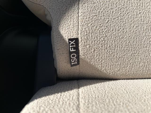 ムーヴキャンバス Ｘリミテッドメイクアップ　ＳＡＩＩ　バックカメラ　Ｂｌｕｅｔｏｏｔｈ　ワンセグＴＶ　オートエアコン　両側パワースライドドア　純正フロアマット　ＡＢＳ　ＵＳＢ入力端子　ＤＶＤ再生　オートライト　コーナーセンサー　アイドリングストップ（32枚目）