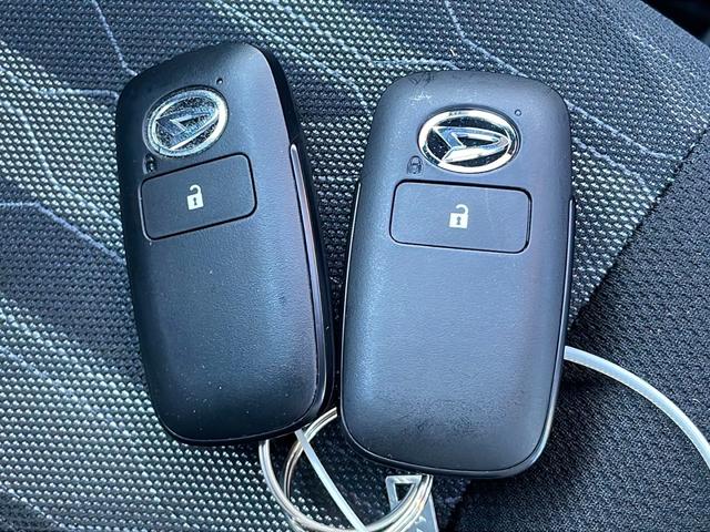 タフト 純正ナビ スカイルーフ Bカメラ ドラレコ 横滑り防止 盗難防止装置 アイドリングストップ コーナーセンサー 前席シートヒーター 電動Pブレーキ ブレーキホールド ルーフレール LEDヘッドライト(30枚目)