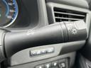 【オートライト(AUTO)】外の明るさをシステムが感知して、自動でヘッドライトが点灯します!ヘッドライトをつけ忘れを防ぐ便利機能です。