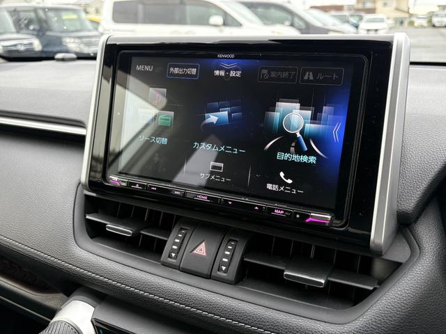 ＲＡＶ４ Ｇ　Ｚパッケージ　大型サンルーフ　黒レザーシート　パワーシート　シートヒーター　社外９型ナビ　フルセグＴＶ　ＣＤ　ＤＶＤ　ＢＴ　バックカメラ　ＥＴＣ　前後ドラレコ　ブラインドスポットモニタ　１９インチＡＷ　禁煙車（18枚目）