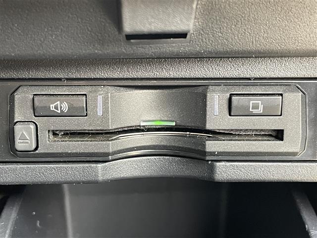 ヴェルファイア 2.5Z 社外ナビ/CD/DVD/SD/HDMI/BT/ETC/フルセグTV/バックカメラ/コーナーセンサー/オートライト/オートホールド/フォグランプ/ムーンルーフ/片側イージークローザードア/ドアバイザー(2枚目)