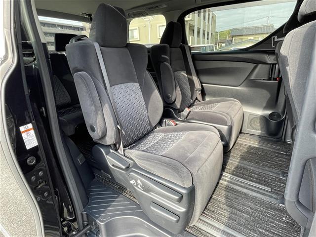 ヴェルファイア 2.5Z 社外ナビ/CD/DVD/SD/HDMI/BT/ETC/フルセグTV/バックカメラ/コーナーセンサー/オートライト/オートホールド/フォグランプ/ムーンルーフ/片側イージークローザードア/ドアバイザー(26枚目)