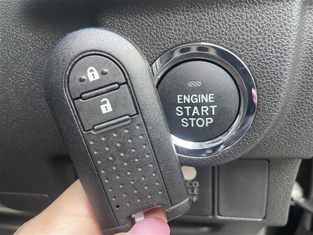 ムーヴ カスタム　Ｘ　ハイパーＳＡＩＩ　純正ナビ／ＣＤ／ＤＶＤ／ＳＤ／ＢＴ／ＦＭ／ＡＭ／フルセグＴＶ／バックカメラ／オートライト／コーナーセンサー／アイドリングストップ／衝突軽減ブレ―キ／ドアバイザー／純正フロアマット（13枚目）