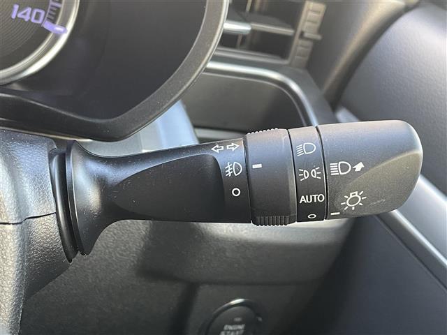 ムーヴ カスタム　Ｘ　ハイパーＳＡＩＩ　純正ナビ／ＣＤ／ＤＶＤ／ＳＤ／ＢＴ／ＦＭ／ＡＭ／フルセグＴＶ／バックカメラ／オートライト／コーナーセンサー／アイドリングストップ／衝突軽減ブレ―キ／ドアバイザー／純正フロアマット（19枚目）