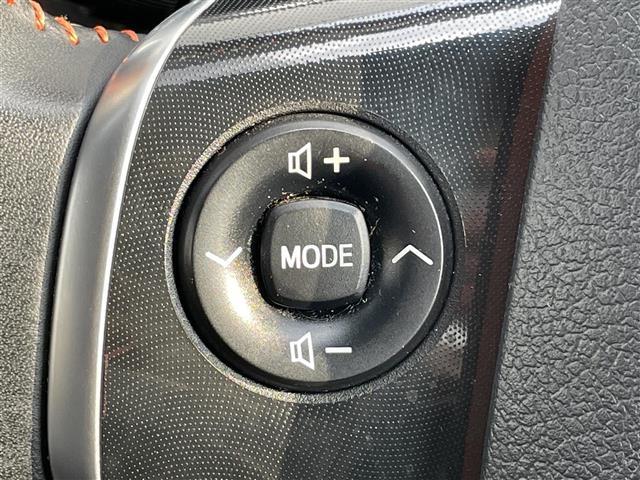 シエンタ ハイブリッドG クエロ 純正ナビ/CD/SD/BT/AM/FM/ETC/フルセグTV/衝突軽減ブレーキ/両側パワースライドドア/オートライトバックカメラ/レーンアシスト/オートマチックハイビーム/電動格納ミラー(16枚目)