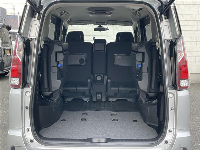 セレナ ハイウェイスター　プロパイロットエディション　ワンオーナー　純正９インチメモリーナビ　後席用フリップダウンモニター　ハンズフリーパワースライドドア　　　ナビ連動ドライブレコーダー　エマージェンシーブレーキ　車線逸脱警報（30枚目）