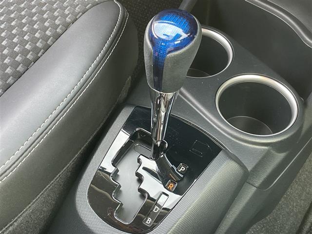 アクア クロスオーバー 純正ナビ/CD/DVD/SD/BT/FM/AM/ETC/フルセグTV/バックカメラ/コーナーセンサー/衝突軽減ブレ―キ前方ドライブレコーダー/オートライト/オートマチックハイビーム(14枚目)