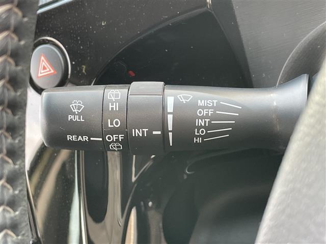 アクア クロスオーバー 純正ナビ/CD/DVD/SD/BT/FM/AM/ETC/フルセグTV/バックカメラ/コーナーセンサー/衝突軽減ブレ―キ前方ドライブレコーダー/オートライト/オートマチックハイビーム(20枚目)