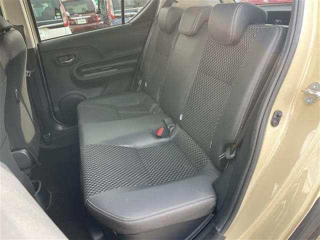 アクア クロスオーバー 純正ナビ/CD/DVD/SD/BT/FM/AM/ETC/フルセグTV/バックカメラ/コーナーセンサー/衝突軽減ブレ―キ前方ドライブレコーダー/オートライト/オートマチックハイビーム(25枚目)